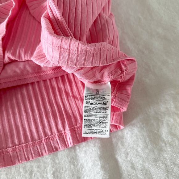 Old Navy Pink Cropped Ribbed Tank - Picture 6 of 7